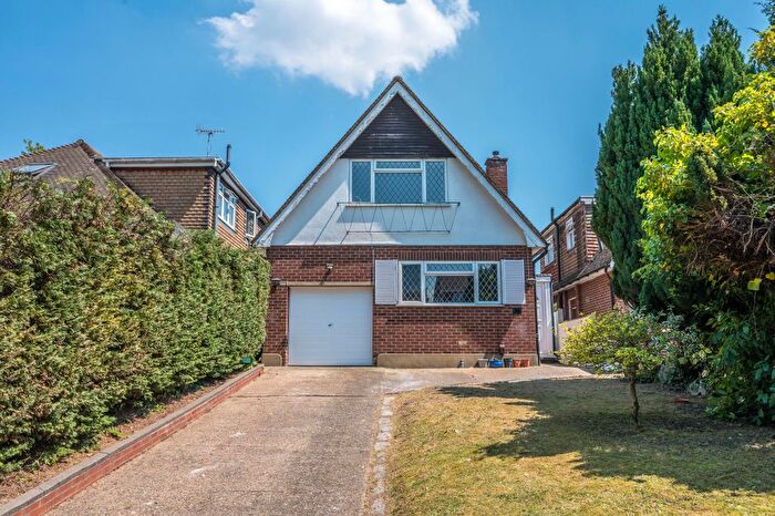 4 Bedroom Detached House To Rent In Woodside Avenue, London, N12