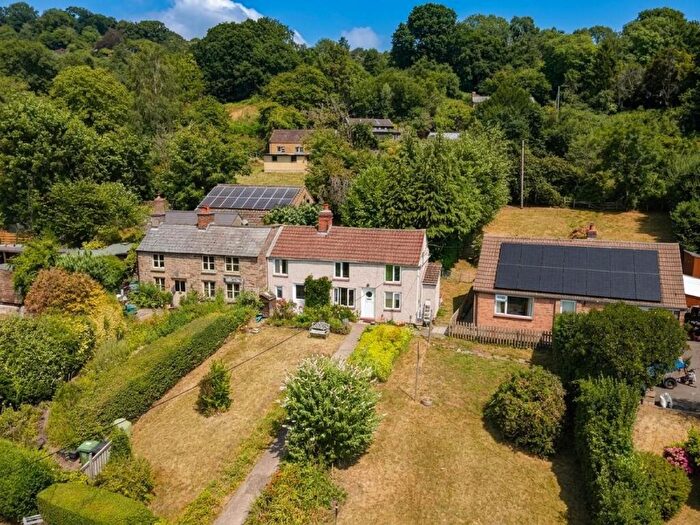 3 Bedroom Semi-Detached House For Sale In New Road, Blakeney, GL15