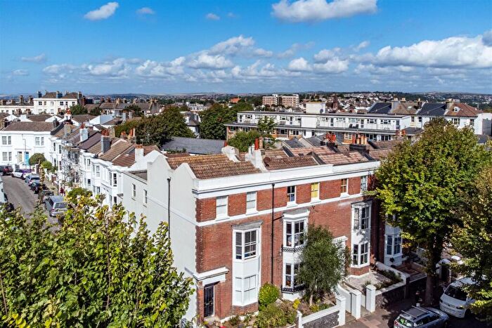 2 Bedroom Flat To Rent In Buckingham Road, Brighton, BN1