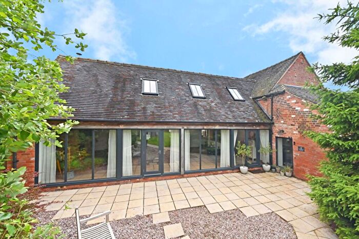 5 Bedroom Barn Conversion For Sale In Clayalders Bank, Eccleshall, ST21