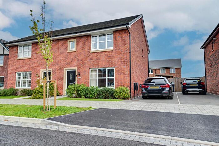 3 Bedroom Semi-Detached House For Sale In Shire Avenue, Congleton, CW12