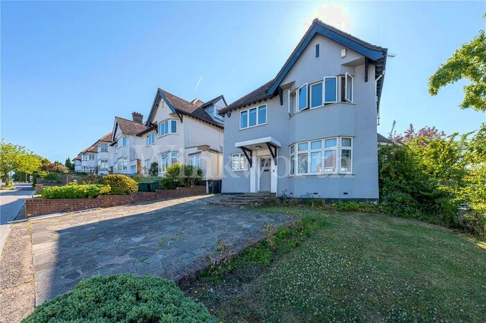 5 Bedroom Detached House To Rent In Hodford Road, London, NW11