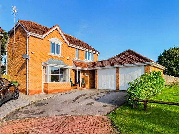 4 Bedroom Detached House For Sale In Lapwing Road, Driffield YO25