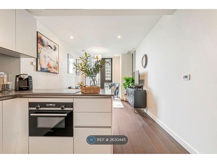 1 Bedroom Flat To Rent In Bondway, London, SW8