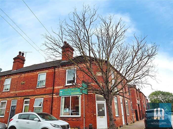 2 Bedroom Flat To Rent In Wilson Street, Castleford, WF10