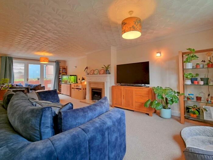 4 Bedroom Link Detached House To Rent In Orchard Grove, Claydon, IP6