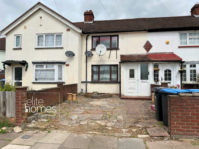 2 Bedroom Terraced House To Rent In Stoneleigh Avenue, Enfield, EN1