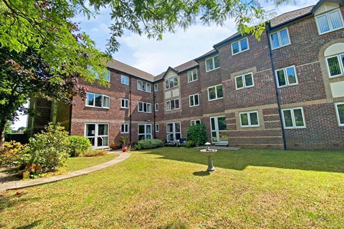 1 Bedroom Retirement Property For Sale In Velindre Road, Cardiff, CF14