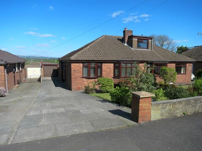2 Bedroom Semi-Detached Bungalow To Rent In Ashfield Park Drive, Standish, WN6