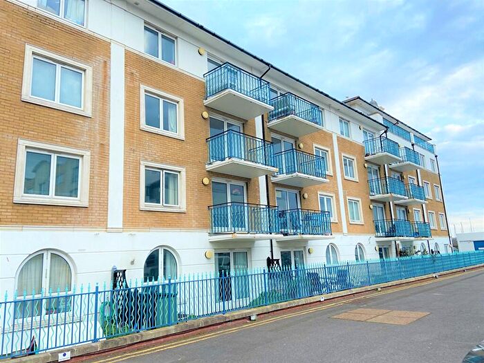 2 Bedroom Apartment To Rent In Neptune Court, Brighton Marina Village, BN2