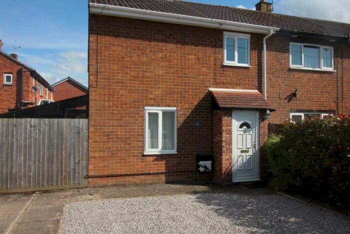 3 Bedroom Semi-Detached House To Rent In Weston Grove, Upton, Chester, CH2