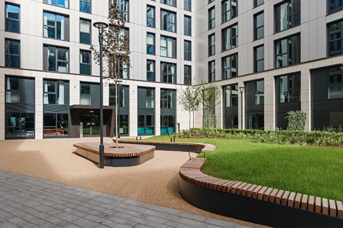 1 Bedroom Flat To Rent In New York Square, Leeds, LS2