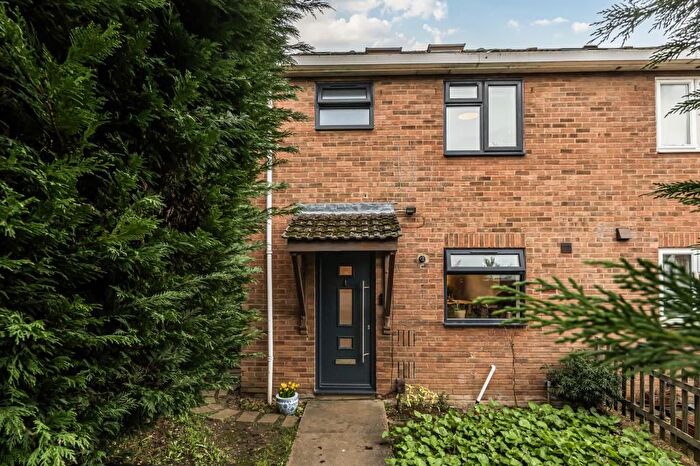 5 Bedroom Semi-Detached House For Sale In Cutteslowe, North Oxford, OX2