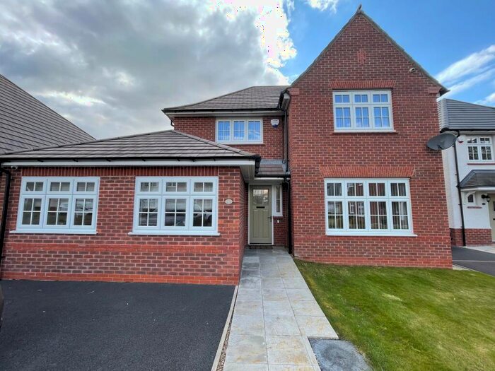 4 Bedroom House To Rent In Bankhouse Drive, Maghull, L31