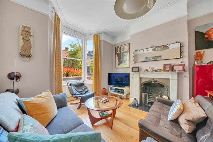 4 Bedroom Terraced House To Rent In Nevill Road, London, N16