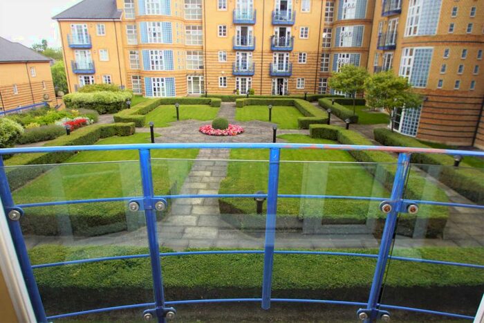 2 Bedroom Apartment To Rent In Newland Gardens Hertford, SG13