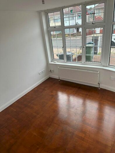 2 Bedroom Flat To Rent In A, Arundel Drive, Harrow, HA2