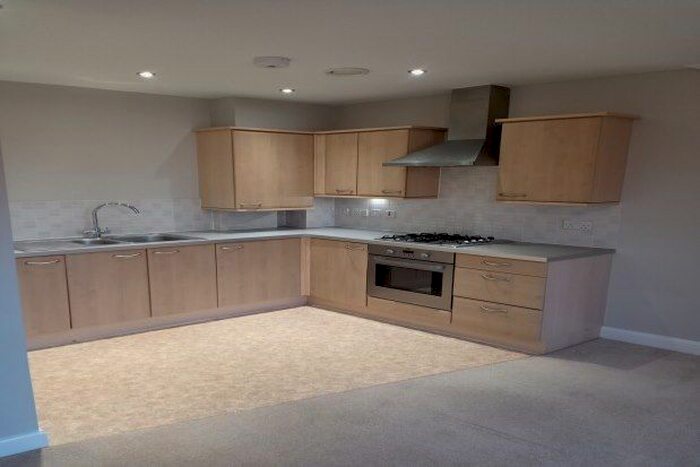 2 Bedroom Flat To Rent In East Reach, Taunton TA1