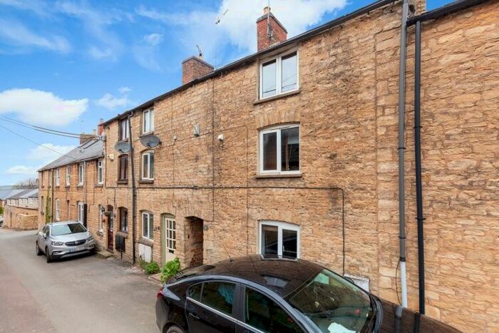 3 Bedroom Terraced House To Rent In Rock Hill, Chipping Norton, OX7