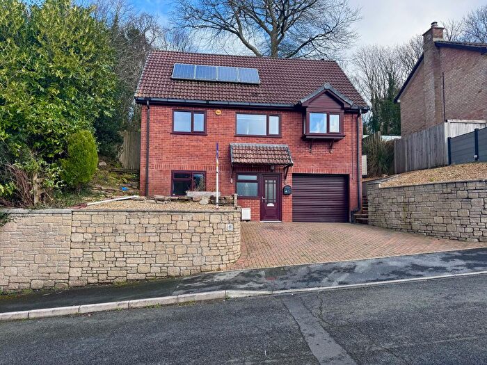 4 Bedroom Detached House For Sale In Warleigh Crescent, Derriford, Plymouth, PL6