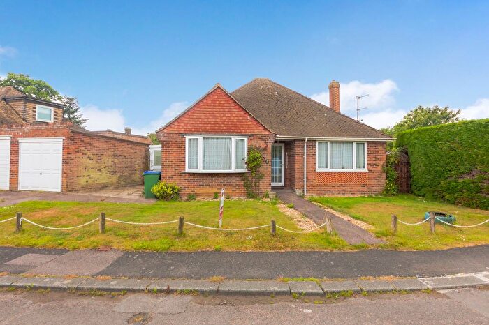 3 Bedroom Detached Bungalow For Sale In Greater Paddock, Ringmer, BN8