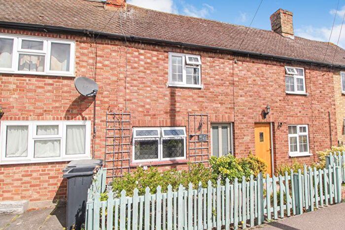 1 Bedroom Terraced House For Sale In Cotton End Road, Wilstead, MK45