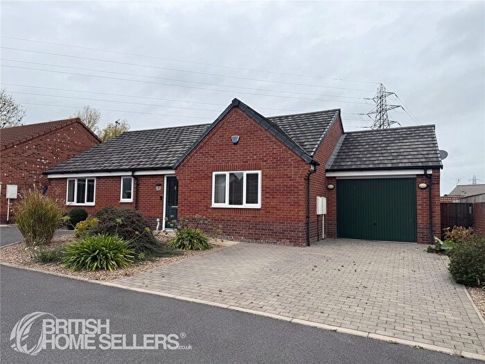 3 Bedroom Bungalow For Sale In Traversgate, Calow, Chesterfield, Derbyshire, S44