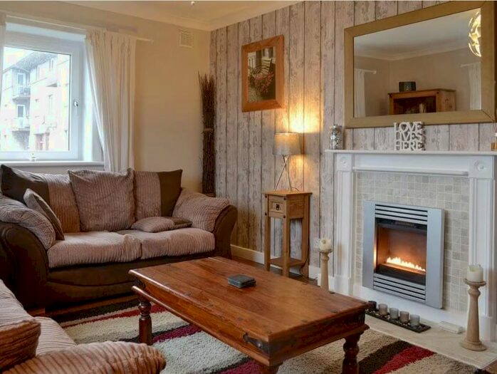 2 Bedroom Flat To Rent In Queens Buildings, Tayport, DD6