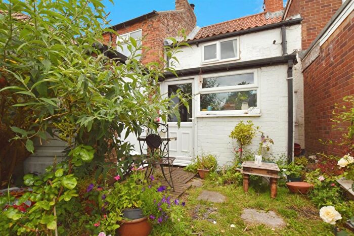 2 Bedroom Terraced House For Sale In Main Street, Preston, Hull, HU12