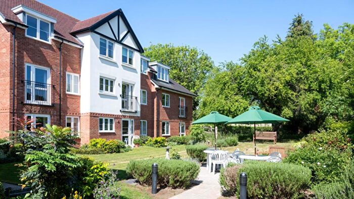 1 Bedroom Retirement Property For Sale In Bed Apartment, Sanderson Lodge, Selsdon, CR2