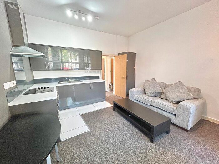 1 Bedroom Apartment To Rent In Llanbleddian Gardens, Cathays, Cardiff, CF24