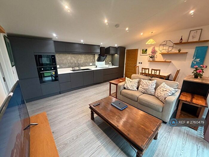 2 Bedroom Detached House To Rent In Dudley Road, Cambridge, CB5