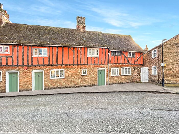 2 Bedroom End Of Terrace House For Sale In Silver Street, Ely, CB7