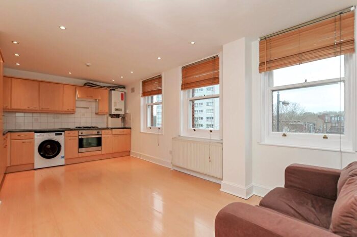 1 Bedroom Flat To Rent In Stamford Hill, Stoke Newington, N16