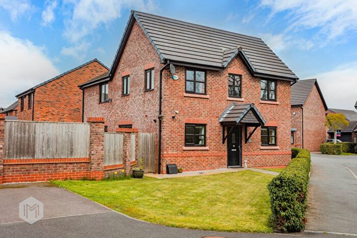 3 Bedroom Semi Detached House For Sale In Lowe Grove, Boothstown, Worsley, Manchester, M28
