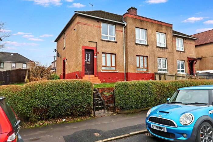 2 Bedroom Flat For Sale In Lamberton Drive, Cardonald, Glasgow, G52