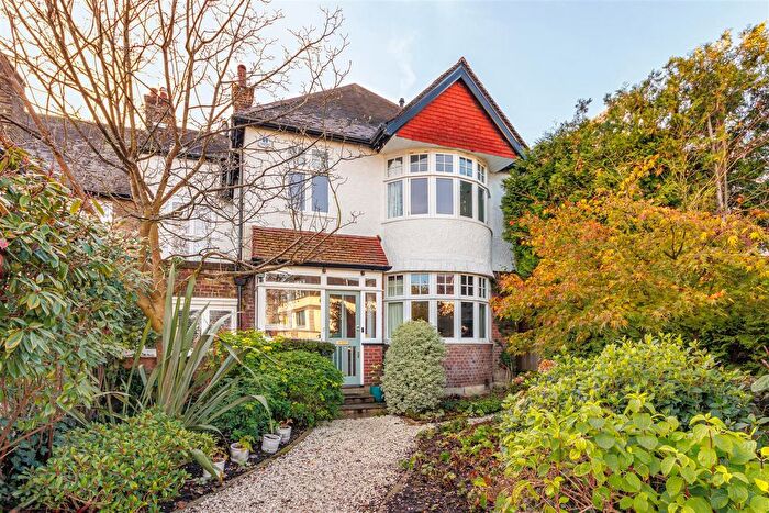 6 Bedroom Property For Sale In Lanchester Road, Highgate, London, N6
