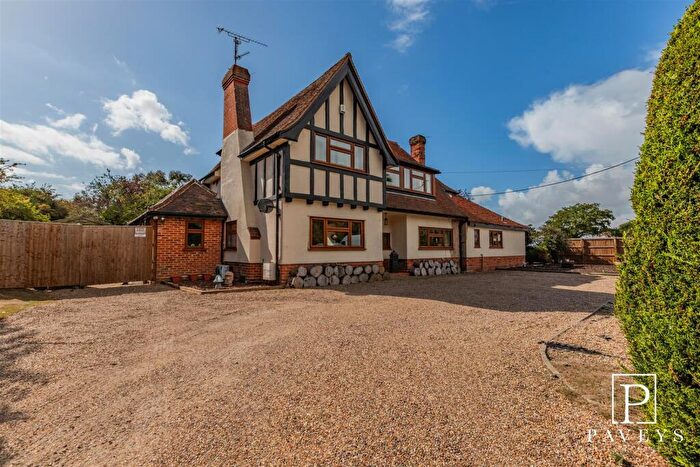 4 Bedroom Detached House For Sale In St. Johns Road, Clacton-On-Sea, CO16