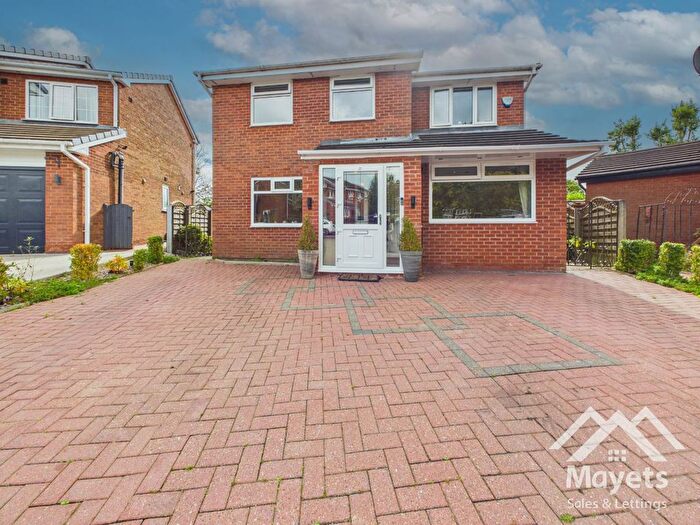 4 Bedroom Detached House For Sale In Ontario Close, Blackburn. Lancs., BB2