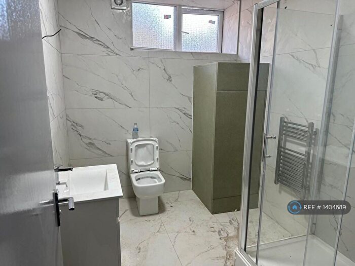 3 Bedroom Flat To Rent In Hesketh Street, Great Harwood, Blackburn, BB6