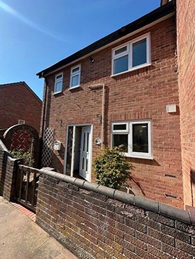 3 Bedroom Semi-Detached House To Rent In Swafield Street, Norwich, NR5