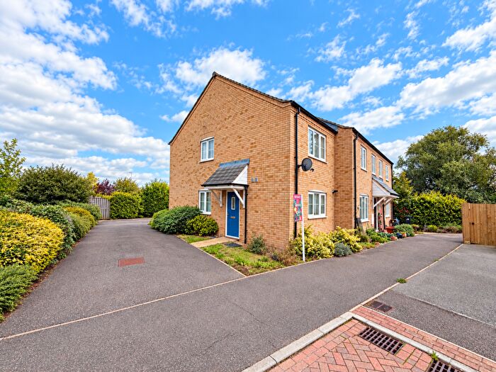 2 Bedroom House For Sale In Turner Drive, Ely, Cambridgeshire, CB7