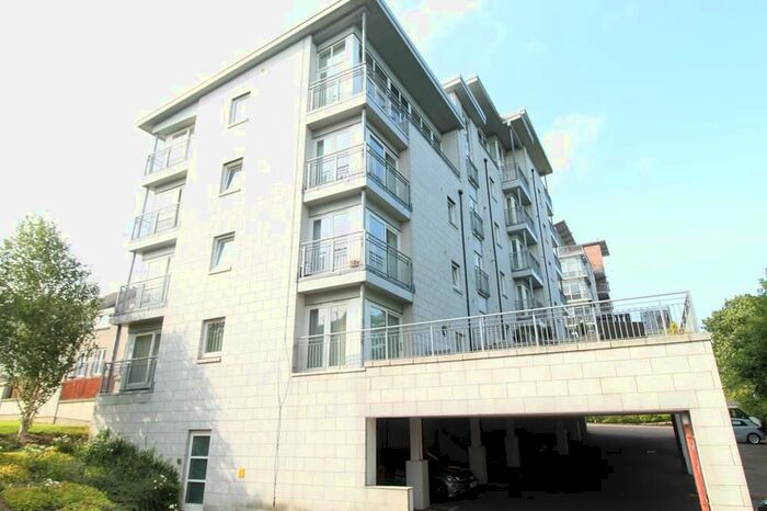 3 Bedroom Flat To Rent In Penthouse At Rubislaw Drive, Kepplestone, Aberdeen, AB15