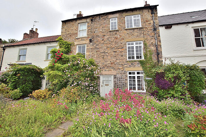 1 Bedroom Cottage For Sale In The Green, Richmond, DL10