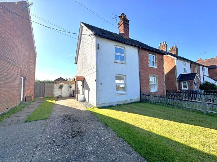 2 Bedroom Semi-Detached House For Sale In Elmbridge Road, Cranleigh, GU6