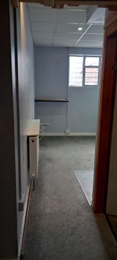 Studio To Rent In Piccadillty, Stoke-On-Trent, ST1