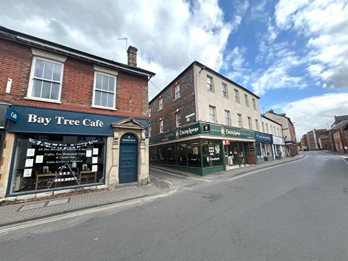 Studio For Sale In Post Office Lane, Wantage, Oxfordshire, OX12