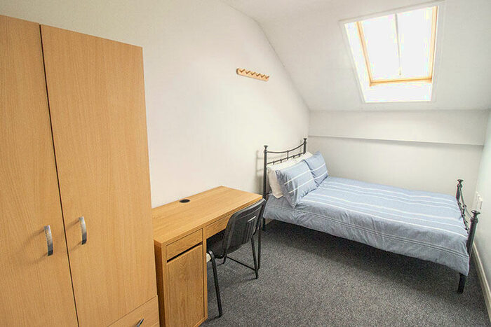 1 Bedroom Flat To Rent In Room, D, Mansfield Road, Nottingham, NG1