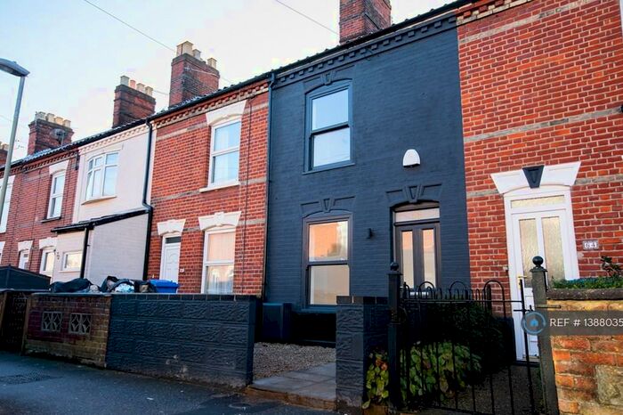 2 Bedroom Terraced House To Rent In Sprowston Road, Norwich, NR3
