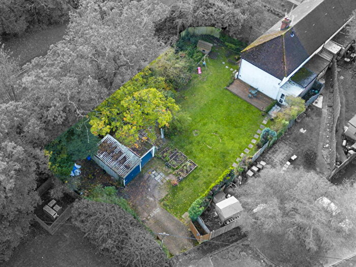 3 Bedroom Plot For Sale In House & Building Plot, RH5